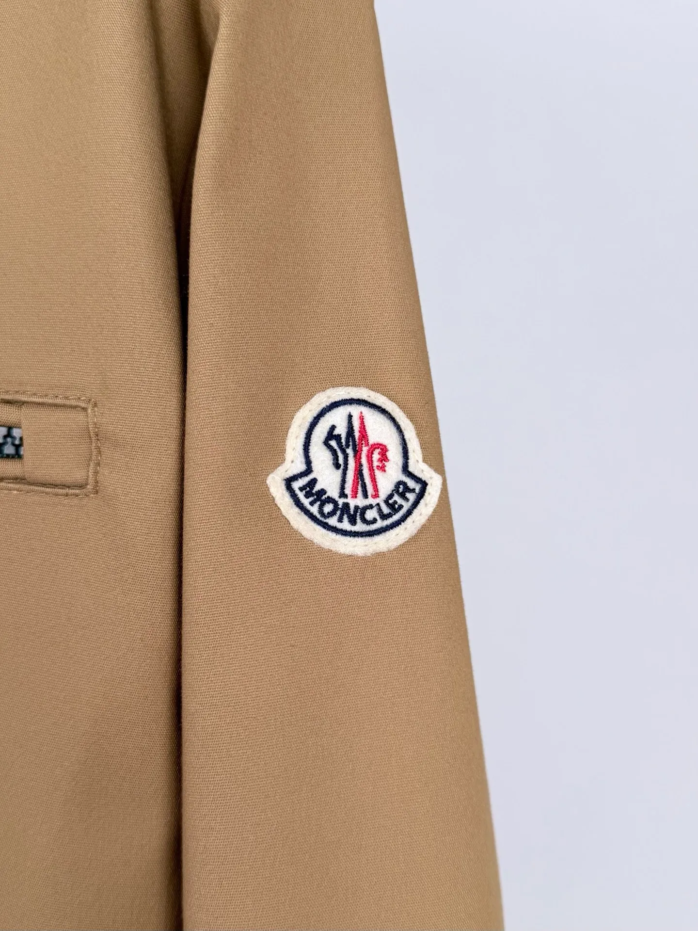MONCLER / Beige Retro Series Retro 1: Moncler 2: Moncler 3: ： 1:1 Moncler 1:1 Moncler 1:1 Moncler ： Size： S M L XL